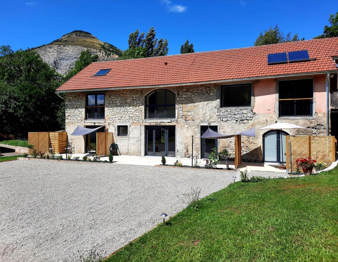 Bed and Breakfast Le Petit Bégou Saint-Auban-d'Oze Exterior foto