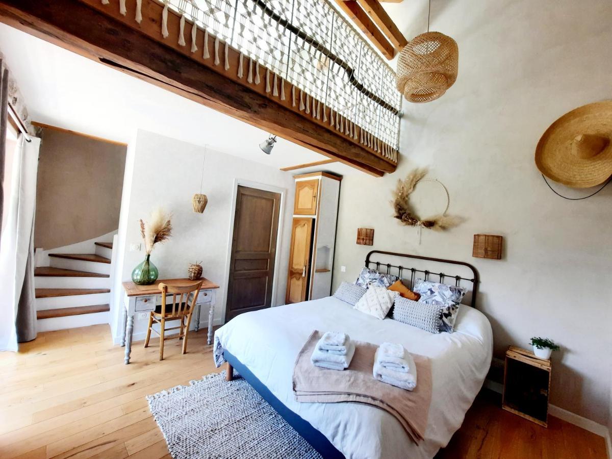 Bed and Breakfast Le Petit Bégou Saint-Auban-d'Oze Exterior foto